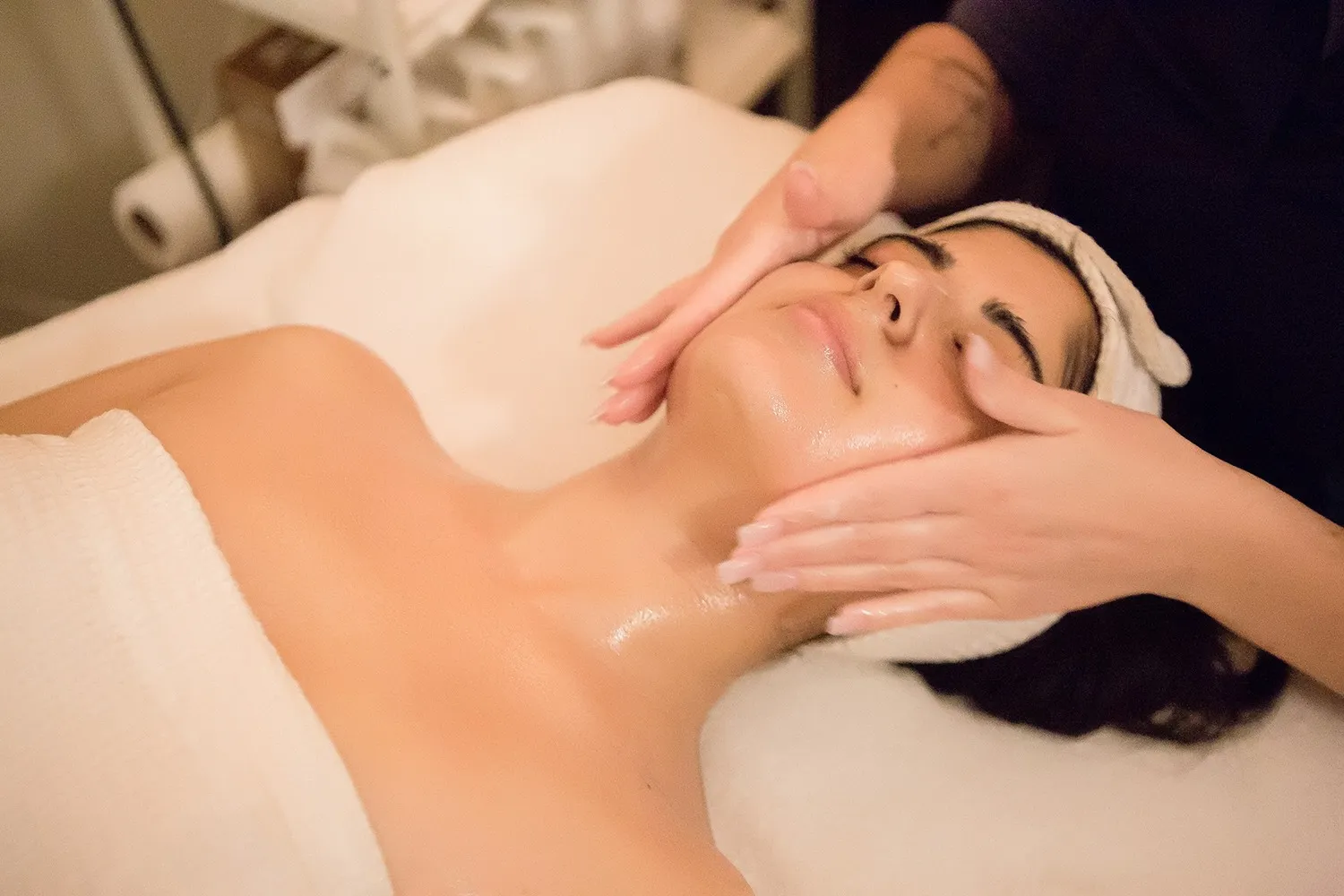 Relaxing facial at the spa