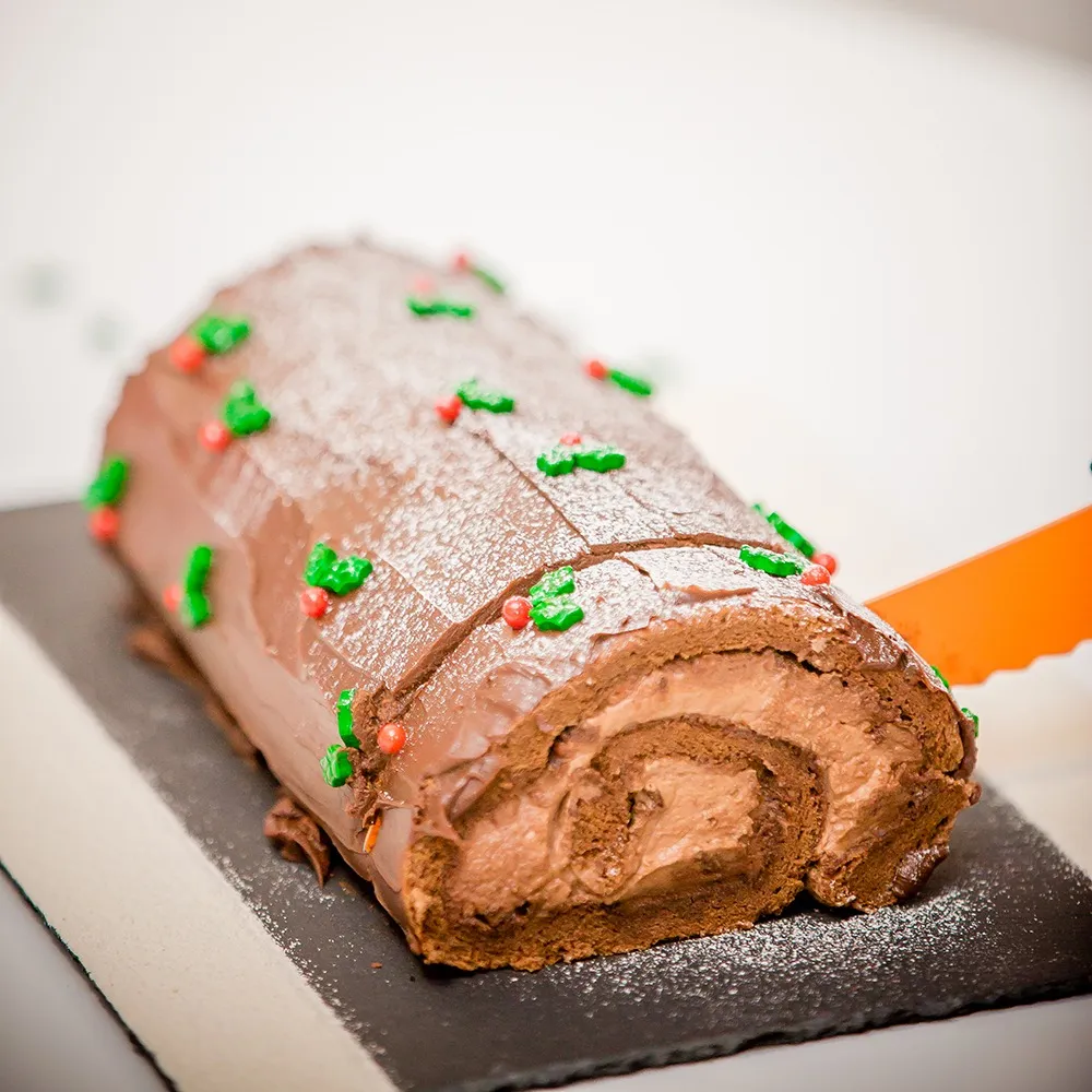 Preparing the chocolate sponge cake